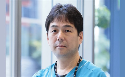 委員長　櫻井 敦朗